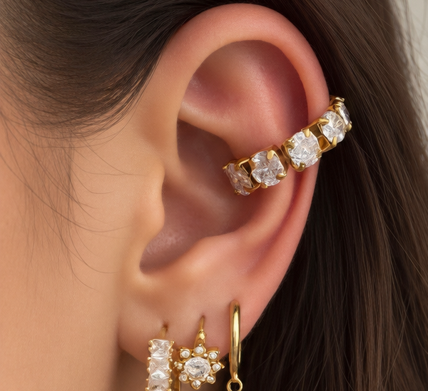 Ear cuff zirco